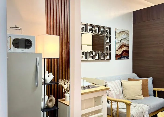 Aparthotel The Scandi Hub At Air Residences, Makati