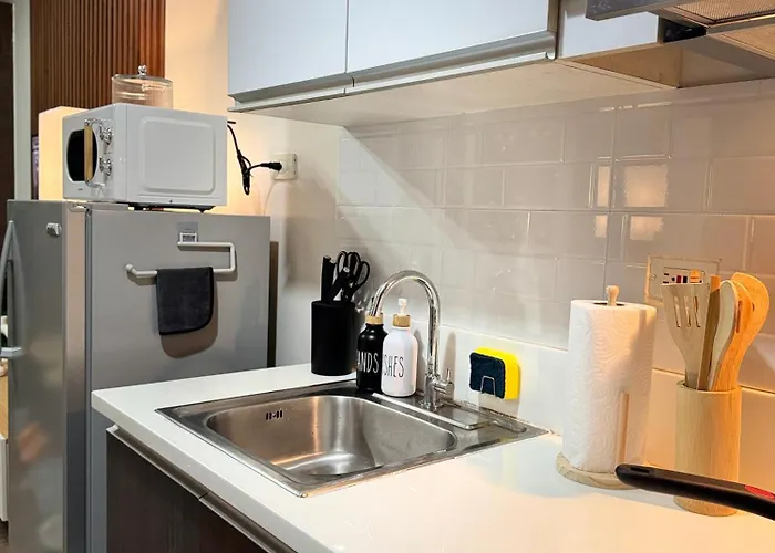The Scandi Hub At Air Residences, Makati 4*