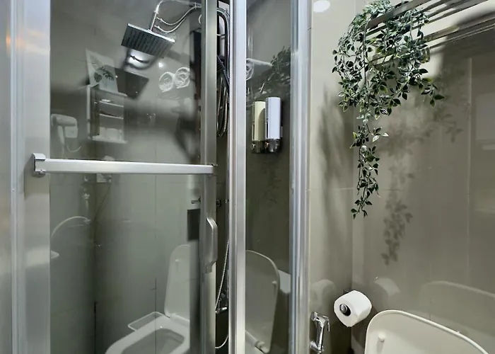 Aparthotel The Scandi Hub At Air Residences, Makati 4*